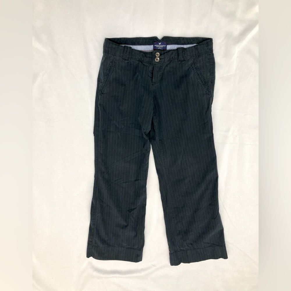 American Eagle Pin Striped Y2K Wide Leg Pants 4 Short